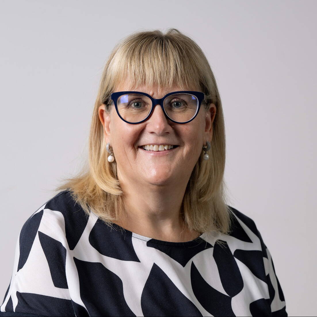 Katja Bühler Mitarbeiterin be-med