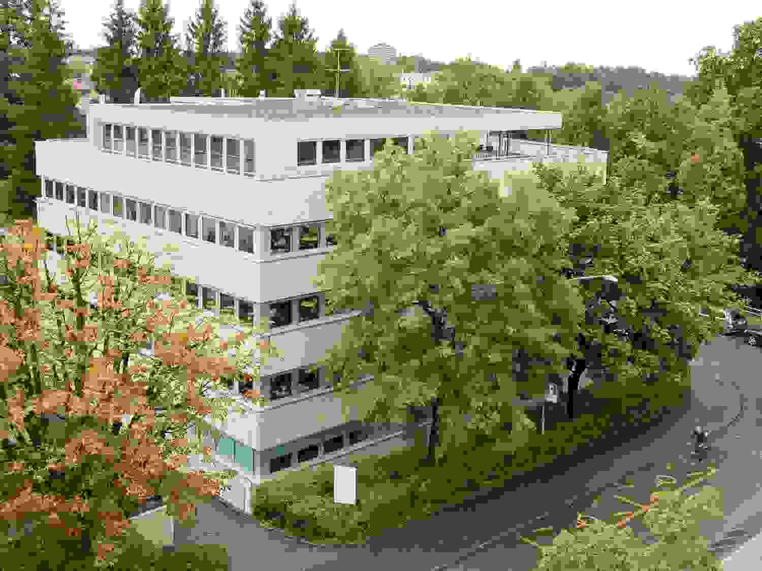 Schulgebäude be-med, Standort Bern